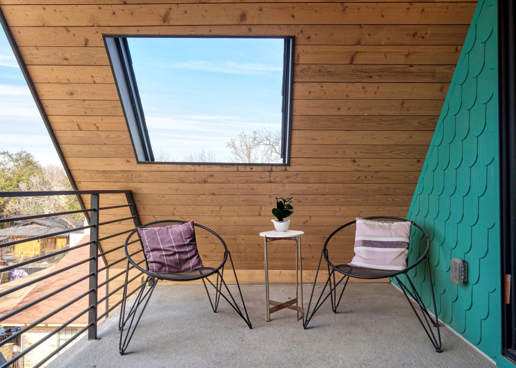 East Austin Flair With Hot Tub - Brass! Villa Екстериор снимка